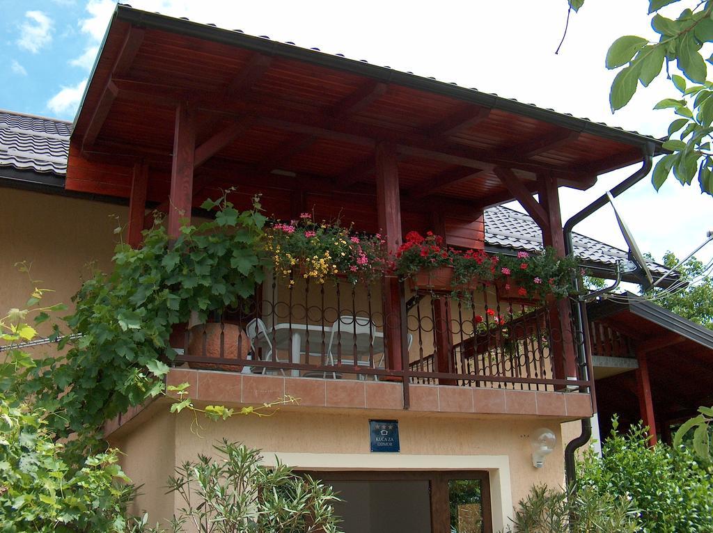 Apartments Ana Smoljanac Bagian luar foto